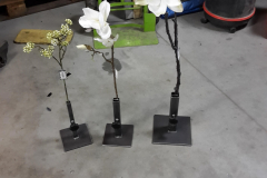 stalen houders sierbloemen