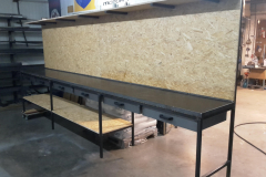 stalen werkbank met lades